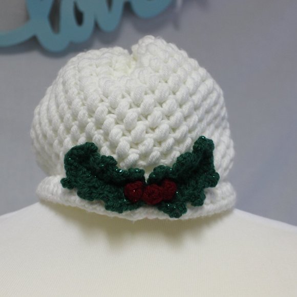 NEW 💚 Bright White Hat Sparkly Holly Berries NEW Hand Crafted - Picture 2 of 5